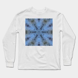 HEXAGONAL DESİGN OF SHADES OF SKY BLUE. A textured floral fantasy pattern and design Long Sleeve T-Shirt